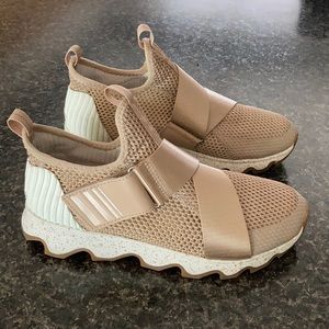 SOREL Kinetic Sneaker